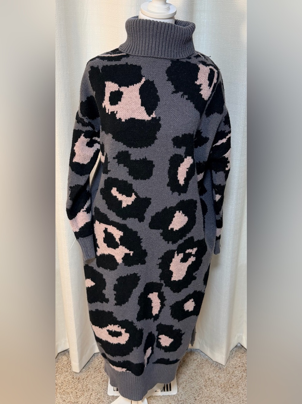 SHEIN Emory Rose Leopard Gray/Pink Print Sweater Dress Sz L